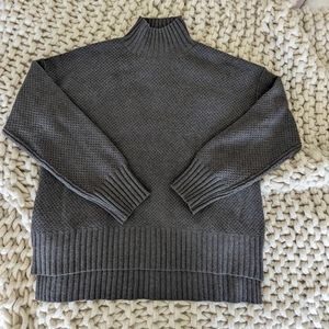 Everlane recycled cashmere sweater (never worn!)